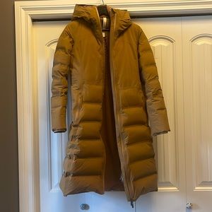 Lululemon Sleet Street long jacket